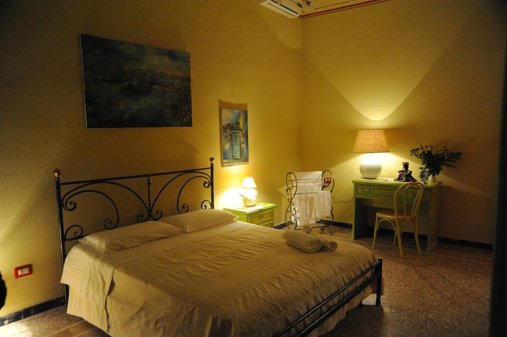 Bed And Breakfast Su Niu Quartucciu Δωμάτιο φωτογραφία